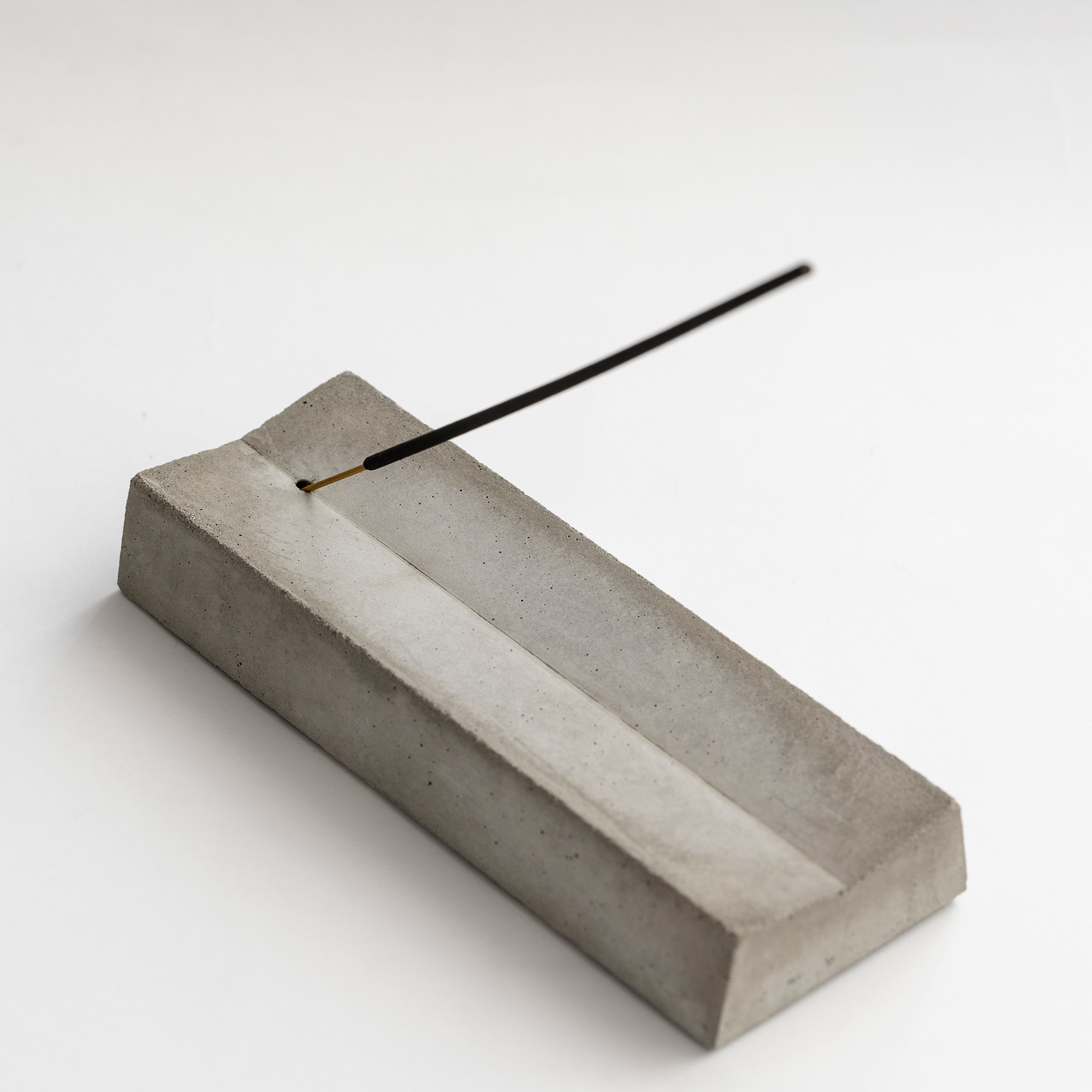 Betonobjekte und Prints